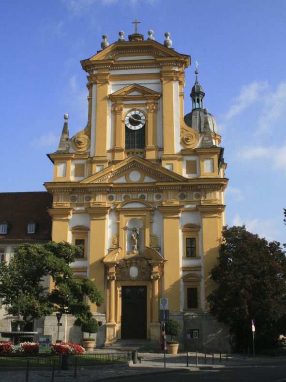 [Translate to Englisch:] Ev. Stadtkirche  Kitzingen