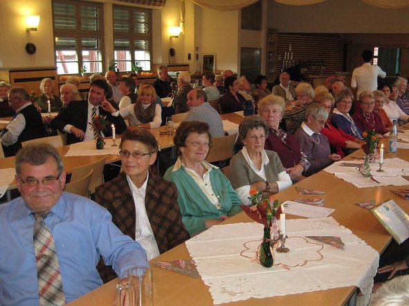 Gäste beim Seniorencafe