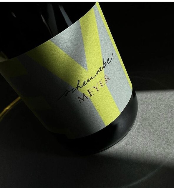 Weingut Meyer Eye-Linie Wein